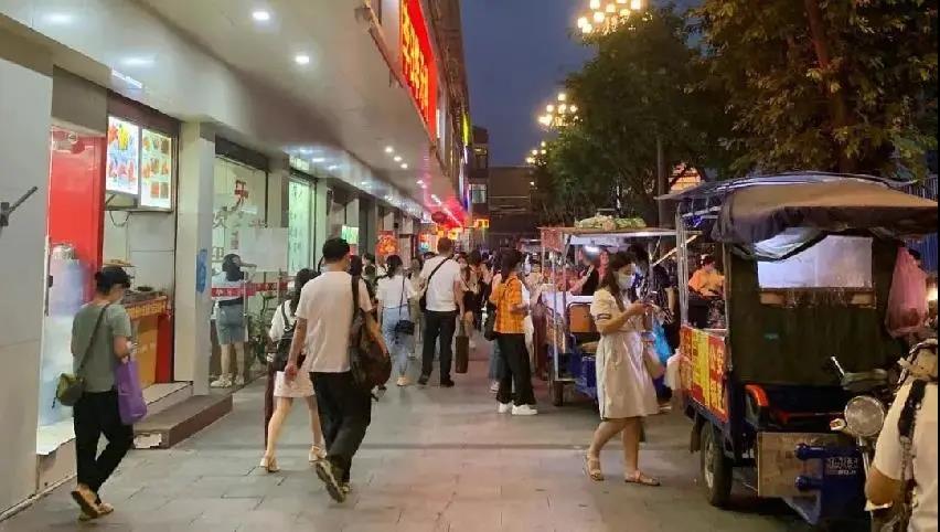 零成本營銷：企叮咚禮品采購平臺(tái)幫助解決實(shí)體店十大痛點(diǎn)
