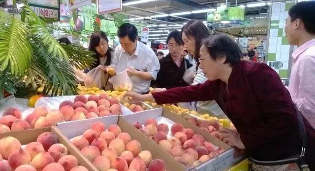 【企叮咚科技平臺營銷策略】這家超市免費贈品這樣送，不但不虧還賺翻，月賺30萬！
